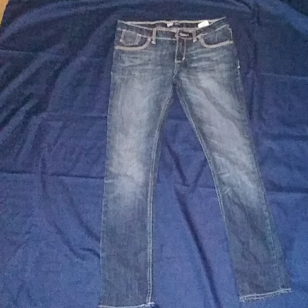 Levis